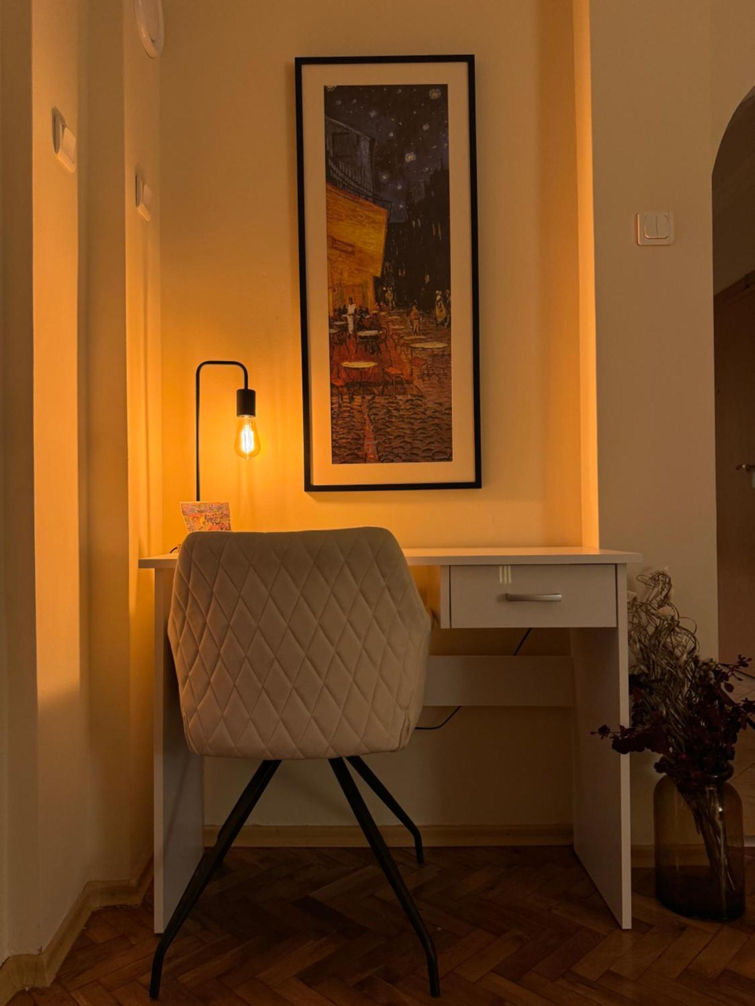 Cozy And Quiet * Sofya